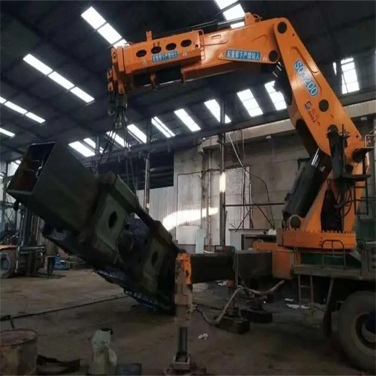 浦江县200吨折臂吊出租